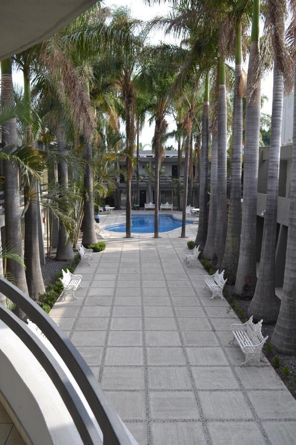 Hotel Suites Del Real Zapopan Exterior photo