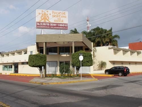 Hotel Suites Del Real Zapopan Exterior photo